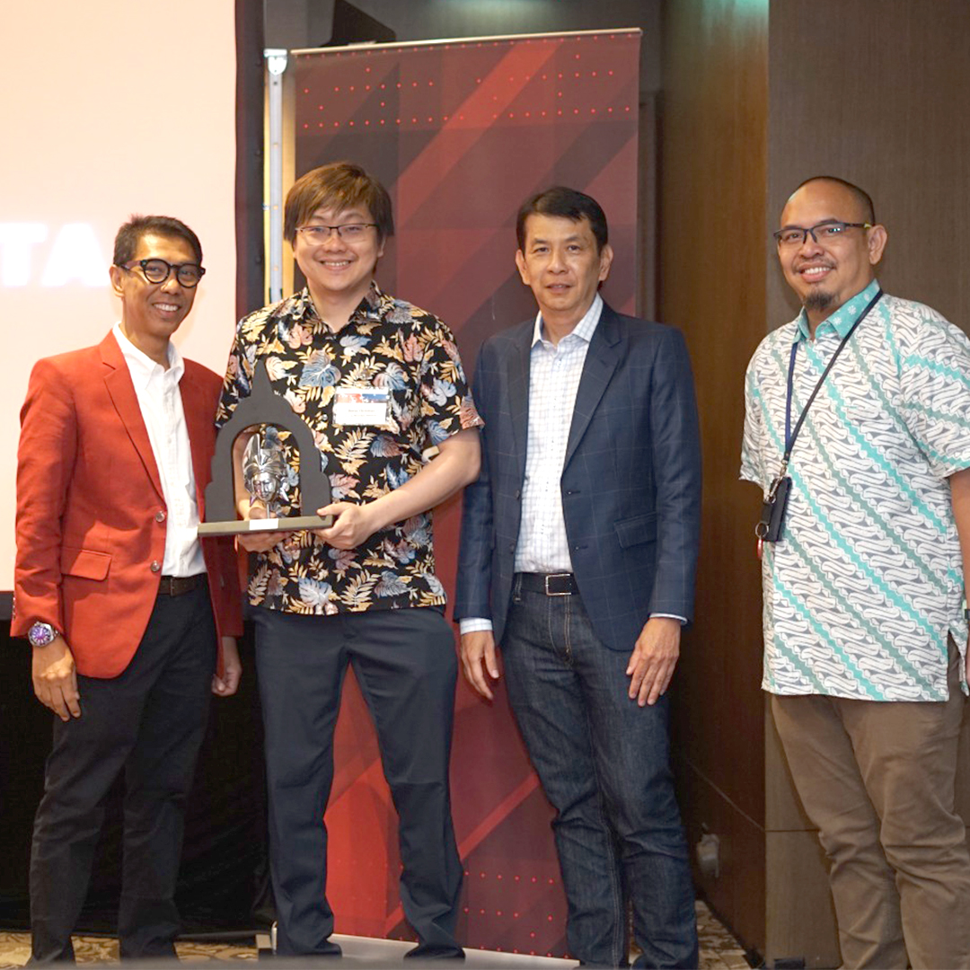 Veritas : Best Distributor Award 2023 - Synnex Metrodata Indonesia